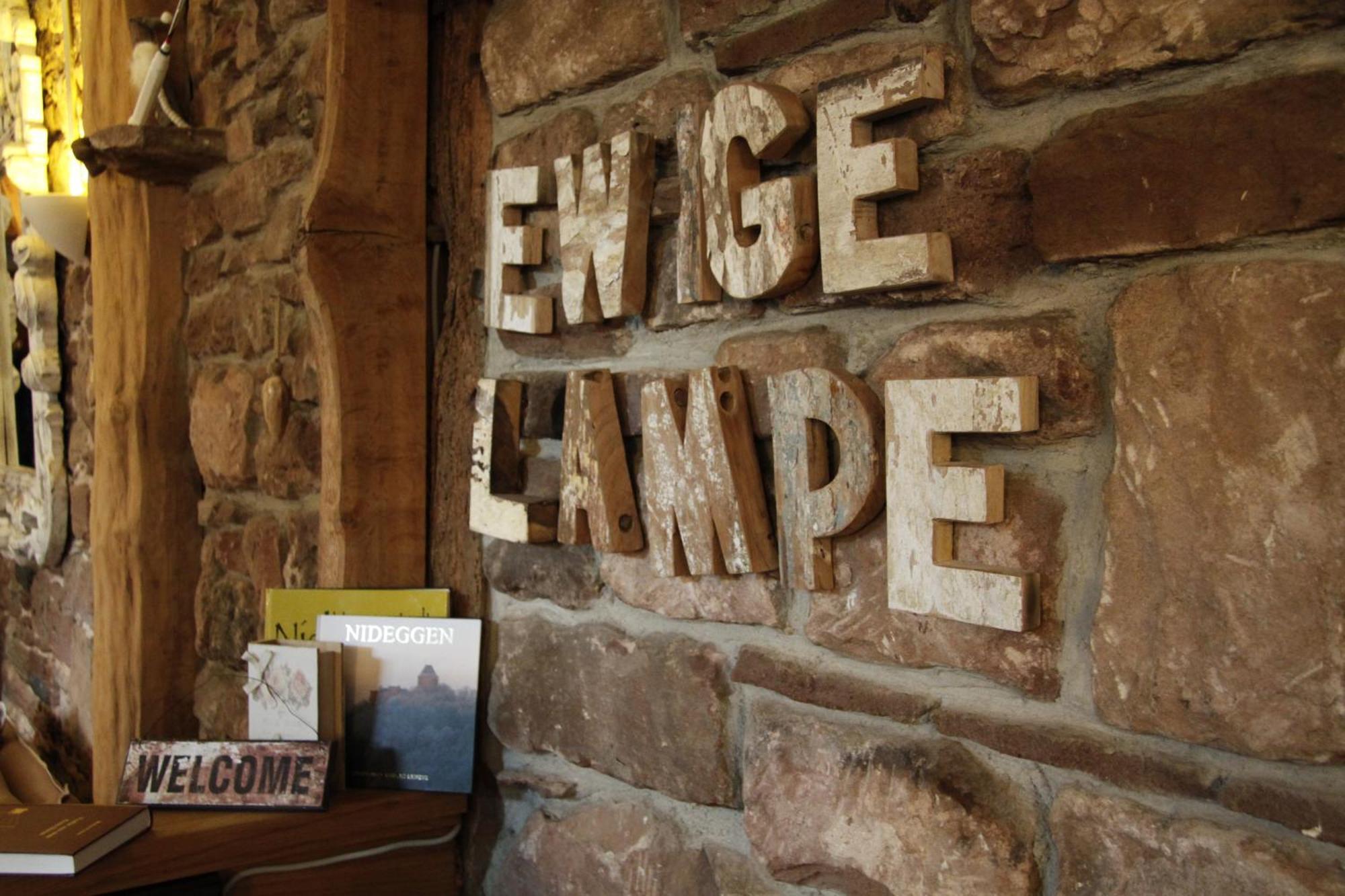 Zur Ewigen Lampe Romantisches Landhotel & Restaurant نيدغن المظهر الخارجي الصورة